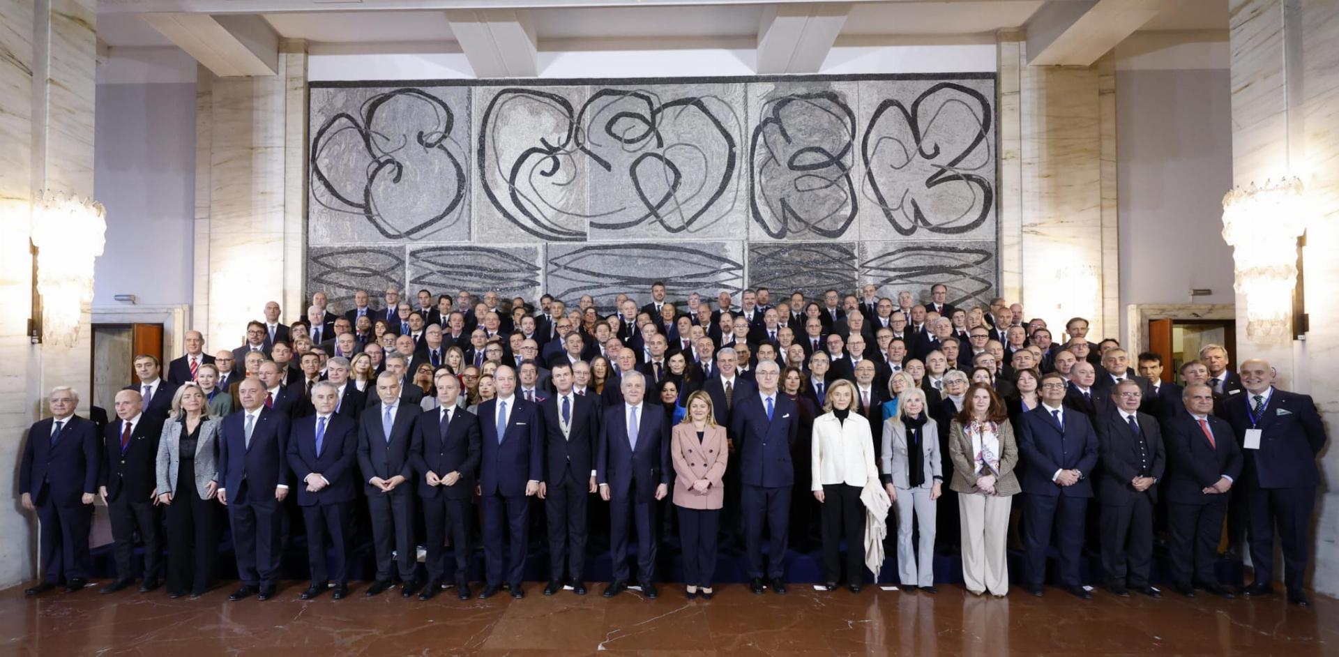 XVI-Conferenza_Ambasciatrici_degli-Ambasciatori_Italia-nel-mondo